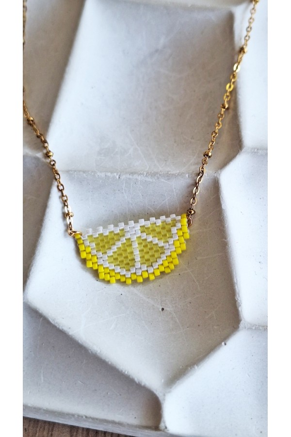 Χειροποίητο κολιέ με λεμονάκι από χάντρες Miyuki