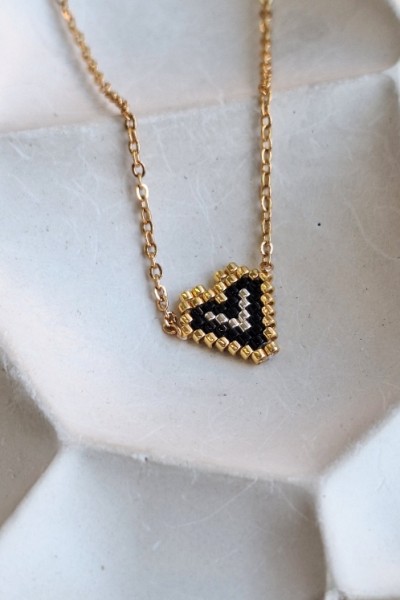 Κολιέ με Καρδούλα από Miyuki Χάντρες χρυσό-μαύρο-ασημί