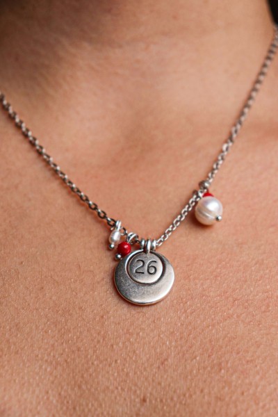 Charmed 26 κολιέ γούρι ασημί