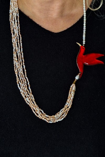 Χειροποίητο Κολιέ με Κόκκινο Πουλί, Κρύσταλλα & Μαργαριτάρια Χειροποίητο Κολιέ με Κόκκινο Πουλί, Κρύσταλλα & Μαργαριτάρια