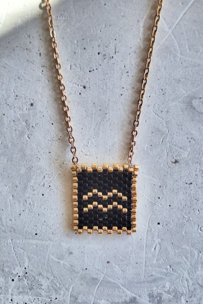 Χειροποίητο Κολιέ με Ζώδιο Υδροχόος Πλεγμένο με Γιαπωνέζικες Χάντρες Miyuki Μαύρο-Χρυσό