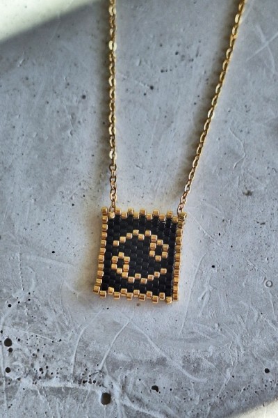Χειροποίητο Κολιέ με Ζώδιο Καρκίνος Πλεγμένο με Γιαπωνέζικες Χάντρες Miyuki Μαύρο-Χρυσό