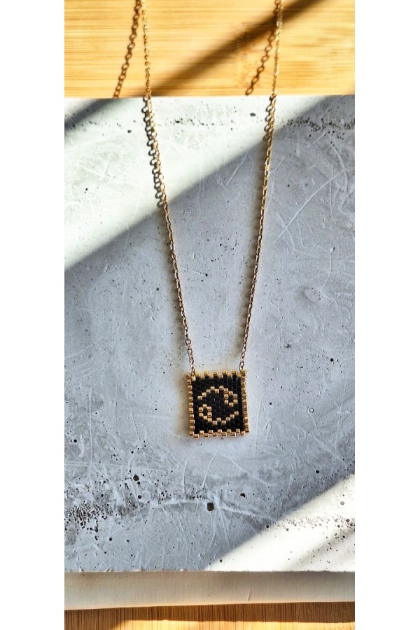 Χειροποίητο Κολιέ με Ζώδιο Καρκίνος Πλεγμένο με Γιαπωνέζικες Χάντρες Miyuki Μαύρο-Χρυσό