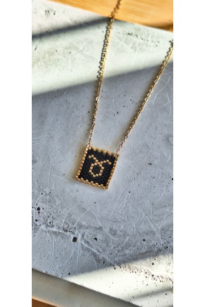 Χειροποίητο Κολιέ με Ζώδιο Ταύρος Πλεγμένο με Γιαπωνέζικες Χάντρες Miyuki Μαύρο-Χρυσό