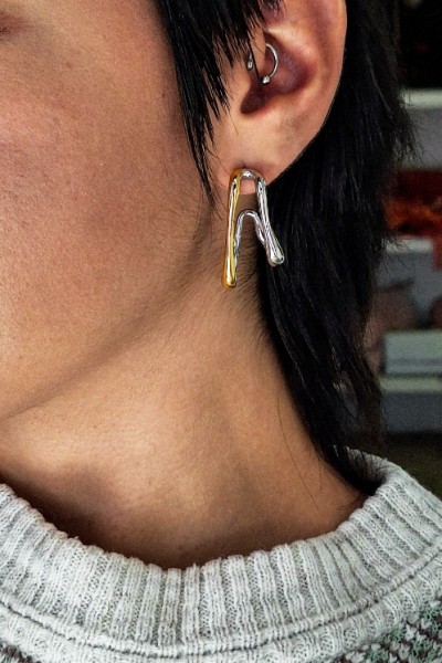 Gilded Hoop "Dual Harmony" σκουλαρίκια κρίκοι  Gilded Hoop "Dual Harmony" σκουλαρίκια κρίκοι