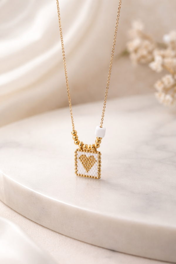 S.Steel κολιέ πλαίσιο καρδιά με γιαπωνέζικες χάντρες miyuki λευκό-χρυσό 