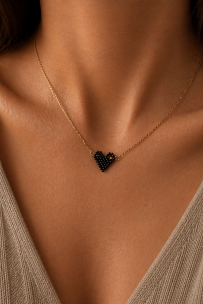 S.Steel κολιέ καρδιά με γιαπωνέζικες χάντρες Miyuki μαύρο-χρυσό