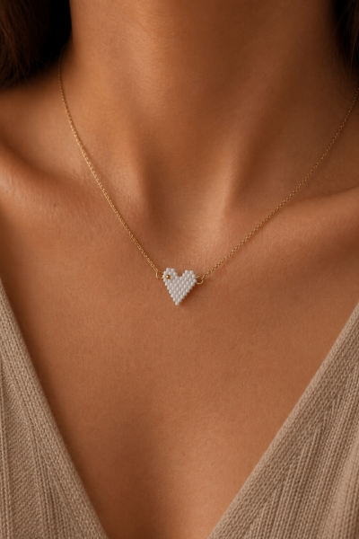 S.Steel κολιέ καρδιά με γιαπωνέζικες χάντρες Miyuki λευκό-χρυσό